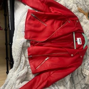 noise may red leather jacket!